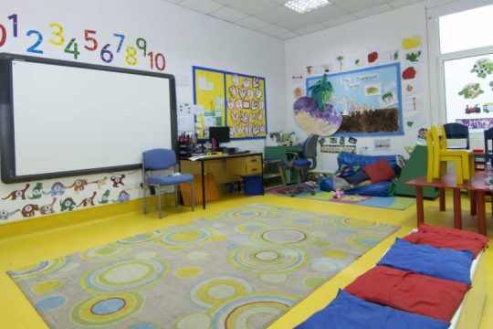 «Χρυσές πρωτιές» σε μαύρη εργασία και φοροδιαφυγή